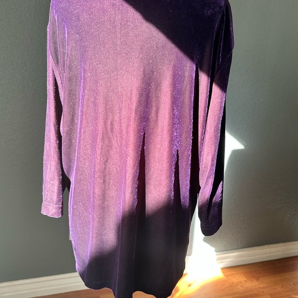 Fall witchy deep plum velvet large woman’s top.Whimsy Goth. Practical Magic core - Picture 3 of 5